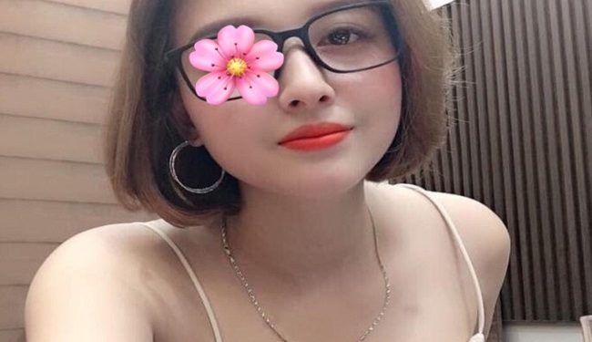 Thúy Hương - Bạn gái lớn tuổi ly dị chồng khát tình tìm tình yêu