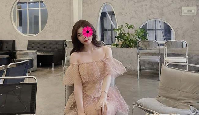 Thu Huyền - Bạn gái văn phòng duyên dáng và xinh đẹp