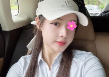 Ngọc Hà - Bạn gái tâm sự ngày ngủ đêm bay