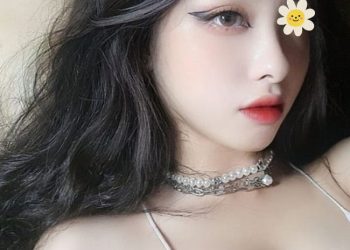 Cát Tường - Bạn gái độc thân xinh đẹp, quyến rũ