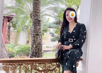 Tuyết Hồng - Bạn gái lớn tuổi tìm trai trẻ qua đêm kín đáo