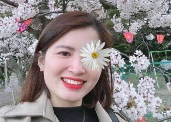 Nhi Lan - Bạn gái lớn tuổi Tân Thạnh ấm áp nghĩa tình